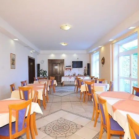 Szálloda Tivoli 3*